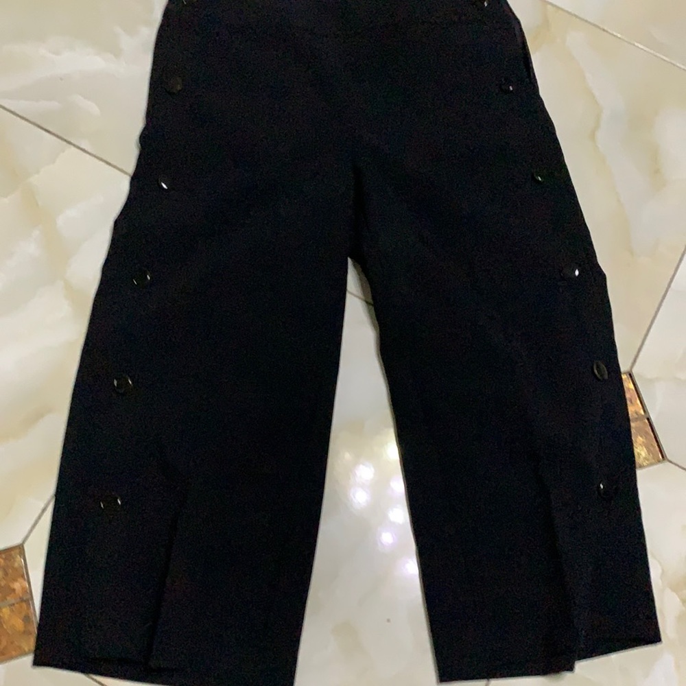 Black wide ankle length pants